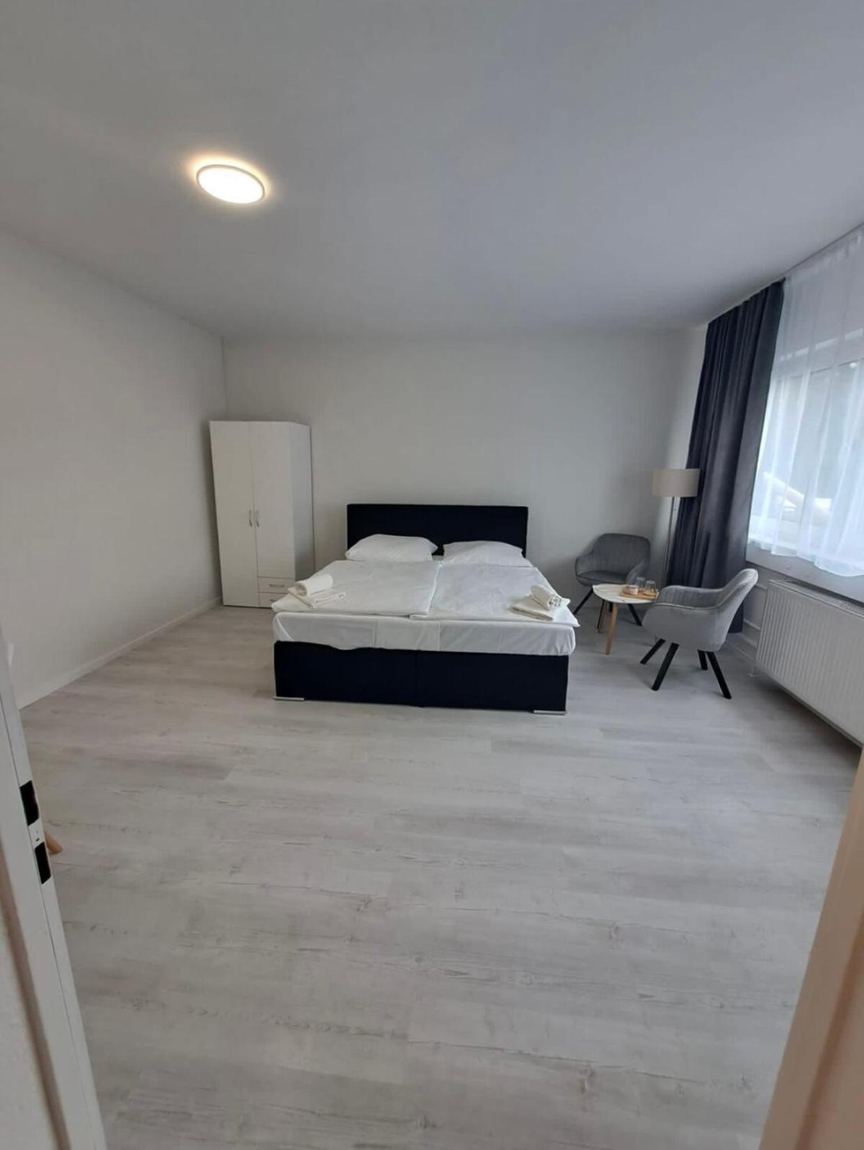 Mycompass Hotel Offenbach Exterior foto