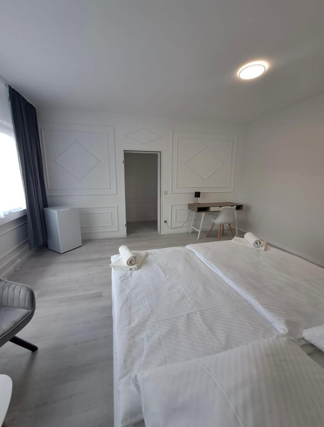 Mycompass Hotel Offenbach Exterior foto